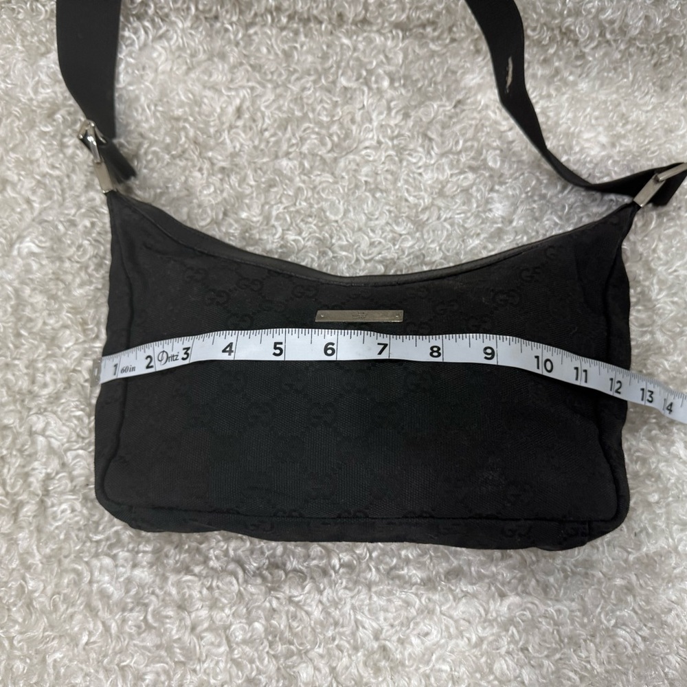 Gucci GG Canvas Crossbody Bag - Picture 11 of 16